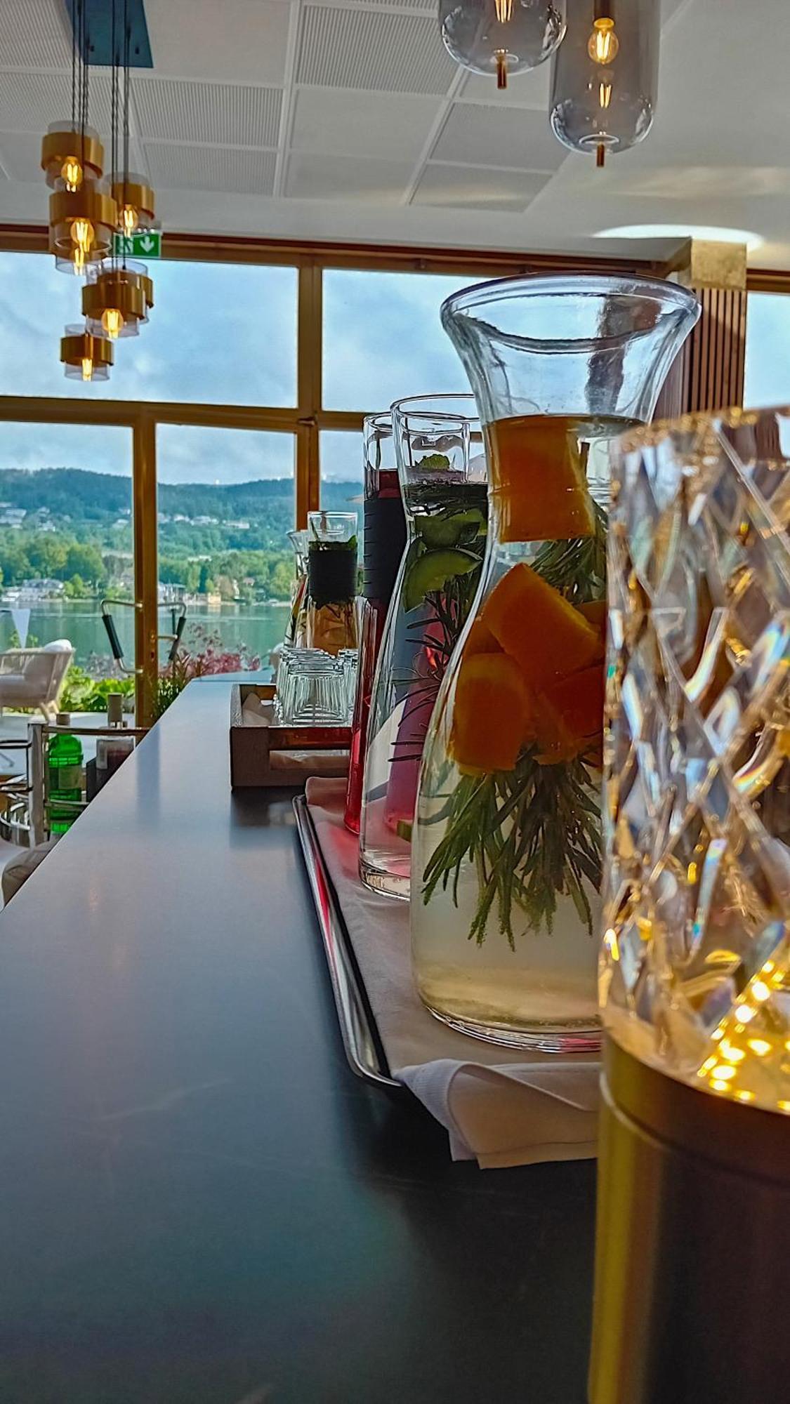 Tennis & Yacht Hotel Velden Velden am Wörthersee Dış mekan fotoğraf